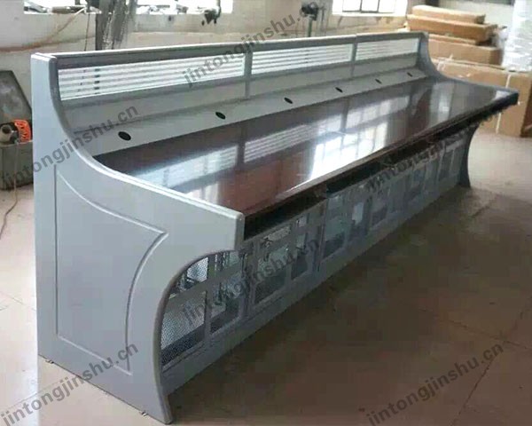 點擊查看商品:操作臺