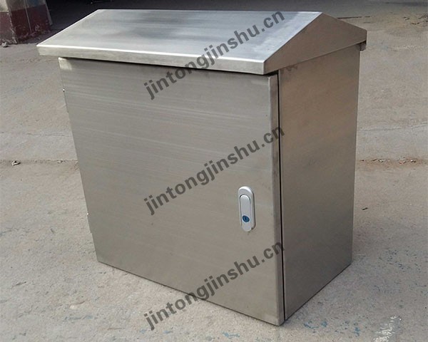 點擊查看商品:防雨箱